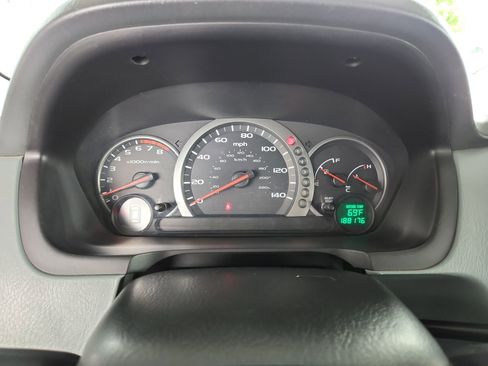 Used 2005 Honda Pilot EX-L image 10