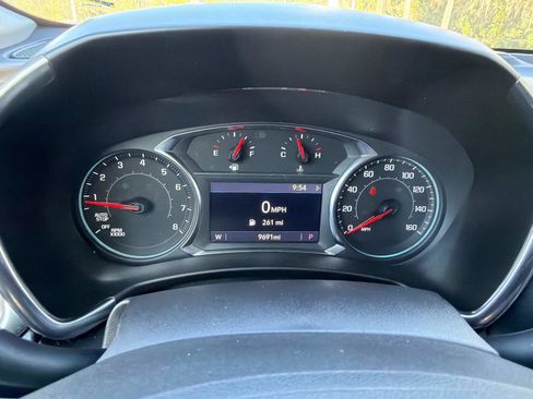 Used 2024 Chevrolet Equinox LT image 28