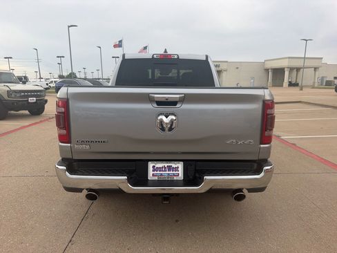 Used 2022 RAM 1500 Laramie AWD/4WD image 6