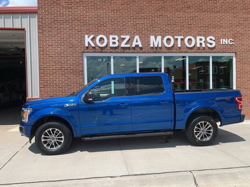 Used 2018 Ford F150 XLT AWD/4WD image 1