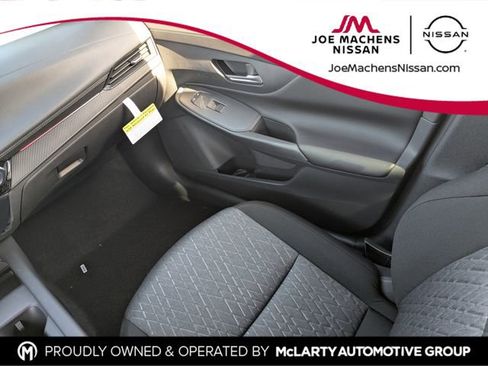 New 2026 Nissan Sentra SV image 17