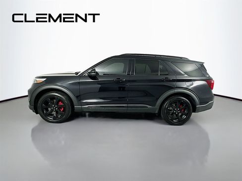 Certified 2021 Ford Explorer ST w/ Equipment Group 401A image 4