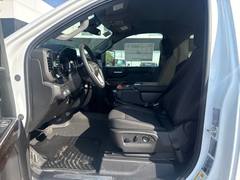 New 2026 GMC Sierra 2500 SLE w/ SLE Convenience Package AWD/4WD image 18