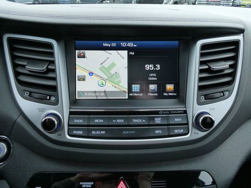 Used 2016 Hyundai Tucson Limited w/ Option Group 03 FWD image 31