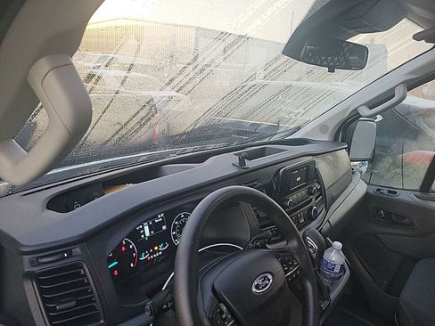 Used 2023 Ford Transit 250 Low Roof AWD w/ Exterior Upgrade Package image 7