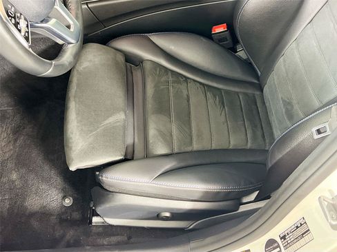Used 2021 Mercedes-Benz C 300 4MATIC Sedan image 20