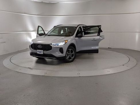 New 2026 Ford Escape ST-Line w/ Tech Pack #1 image 12