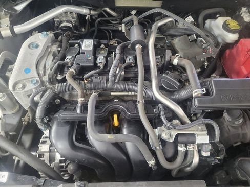 Used 2021 Nissan Sentra S FWD image 30