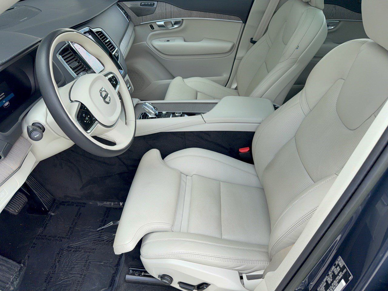 Used 2023 Volvo XC90 B6 Ultimate w/ Protection Package Premier AWD/4WD image 5