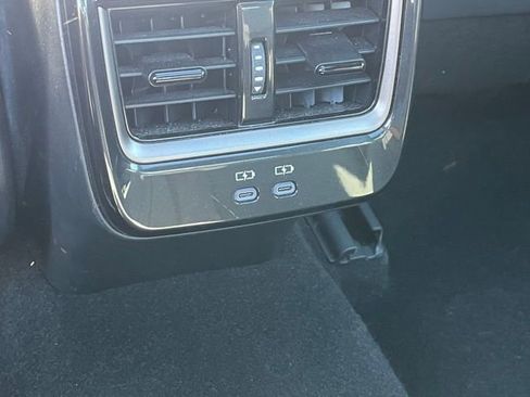 Used 2024 Toyota Crown Limited image 26