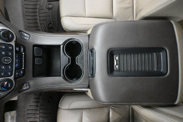 Used 2016 Chevrolet Tahoe LT w/ Luxury Package AWD/4WD image 27
