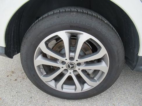 Used 2019 Mercedes-Benz GLE 400 4MATIC image 8