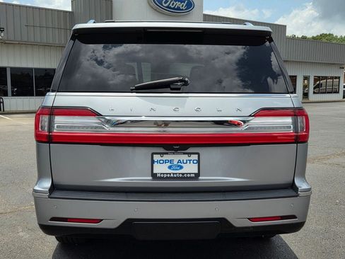 Used 2020 Lincoln Navigator Reserve w/ Luxury Package AWD/4WD image 5