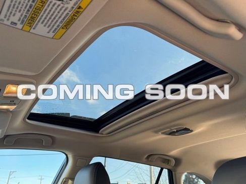 Used 2017 Subaru Outback 3.6R Limited image 27