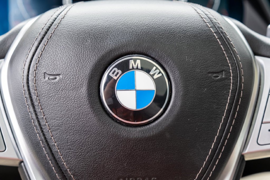 Used 2019 BMW X7 xDrive50i w/ Premium Package AWD/4WD image 24