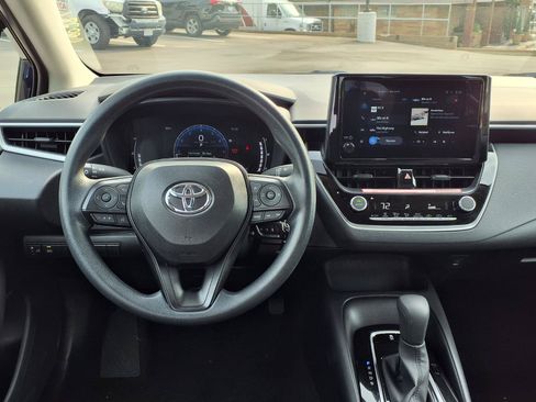 Certified 2026 Toyota Corolla LE FWD image 5