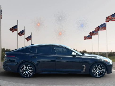 Used 2022 Kia Stinger GT-Line RWD image 8