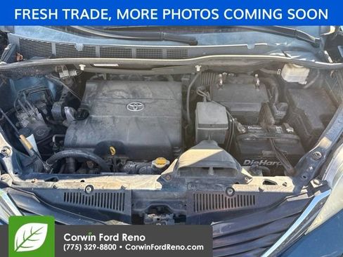Used 2012 Toyota Sienna LE w/ Towing Pkg AWD/4WD image 18