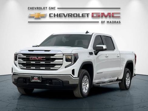 New 2026 GMC Sierra 1500 SLE w/ Preferred Package image 7