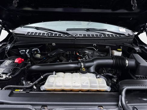 Used 2024 Ford Expedition Max Limited image 3