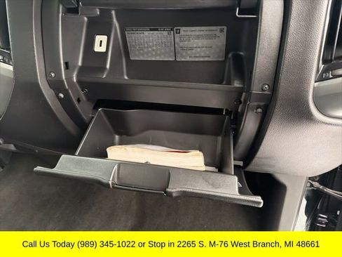 Used 2018 Chevrolet Silverado 1500 LT w/ All Star Edition image 37