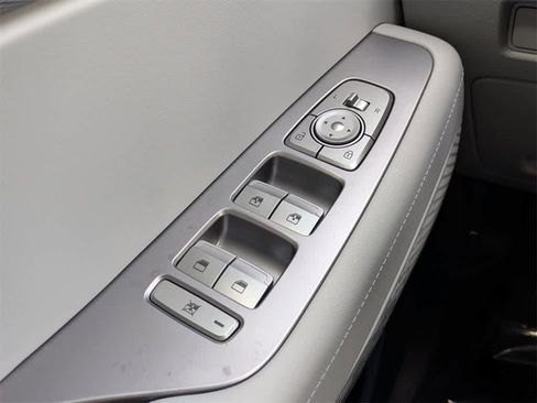 Certified 2022 Hyundai Palisade SE image 31