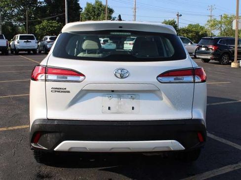 Used 2024 Toyota Corolla Cross L FWD image 6