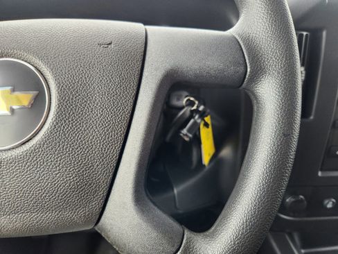 New 2025 Chevrolet Express 2500 w/ Driver Convenience Package image 29