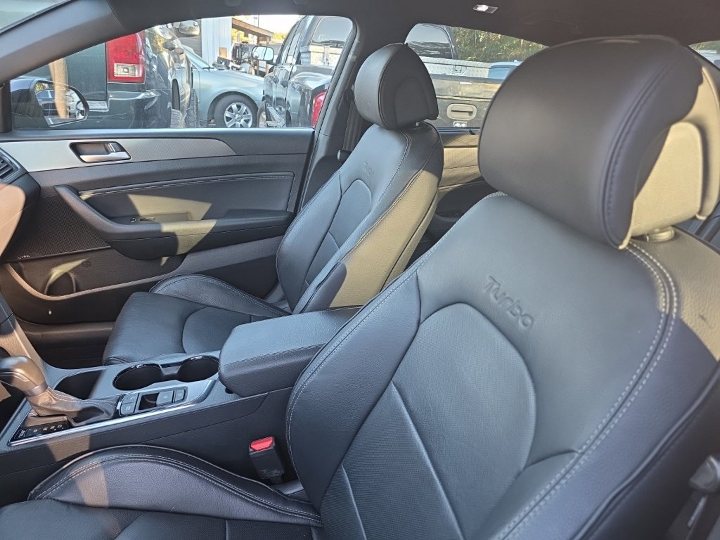 Used 2015 Hyundai Sonata Limited 2.0T FWD image 3
