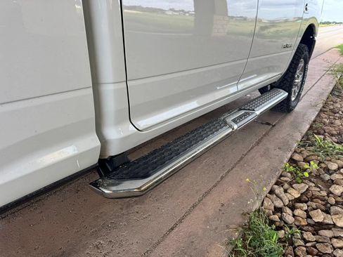 Used 2024 RAM 2500 Big Horn w/ Off Road Package AWD/4WD image 24