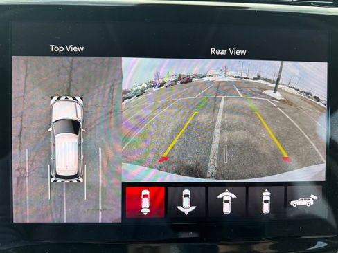 Used 2023 Jeep Grand Cherokee 4WD 4xe w/ Luxury Tech Group II image 18