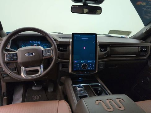 Certified 2022 Ford Expedition King Ranch image 5