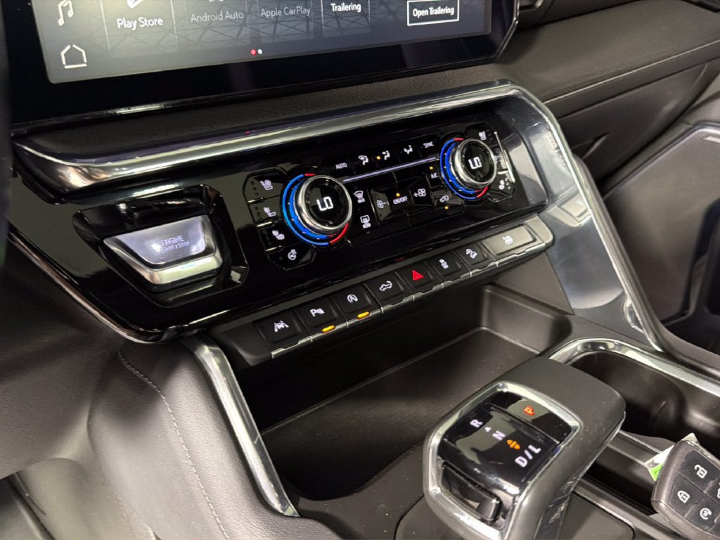 Used 2024 GMC Sierra 1500 Denali AWD/4WD image 25