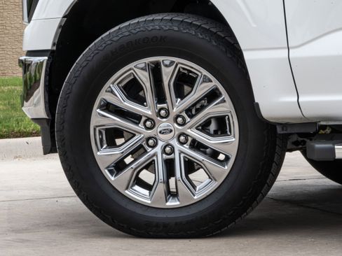 Used 2025 Ford F150 Lariat w/ Equipment Group 502A High image 34