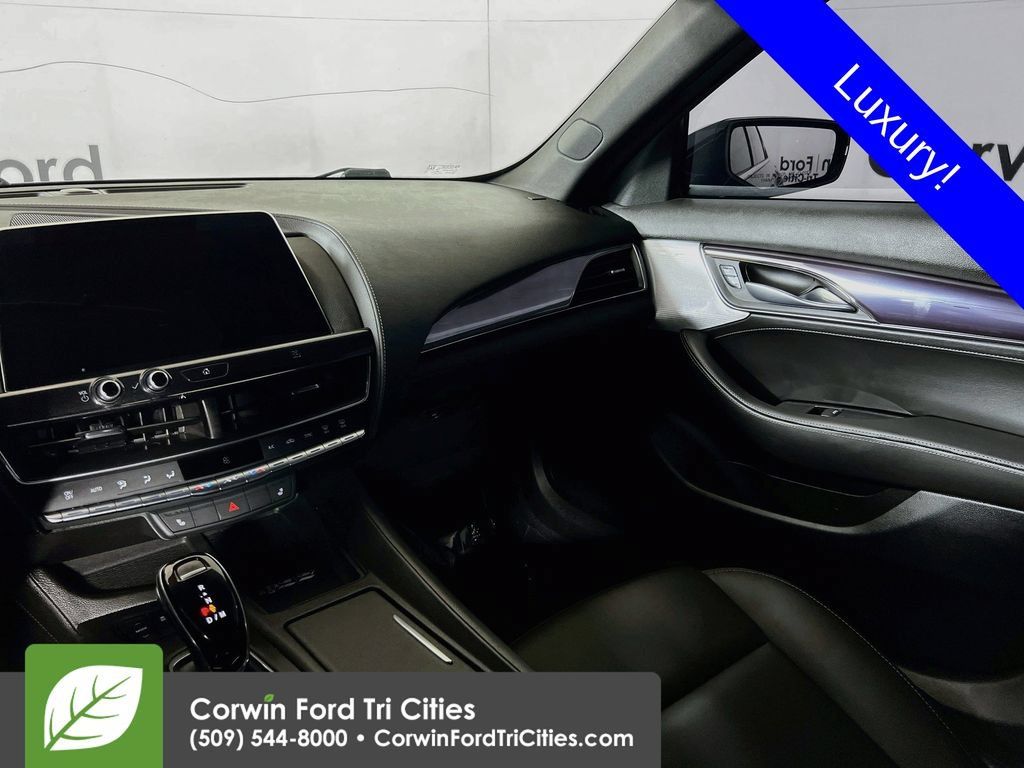 Used 2020 Cadillac CT5 Luxury w/ Sun And Sound Package AWD/4WD image 28
