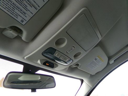 Used 2021 Ford EcoSport SE w/ SE Convenience Package image 25