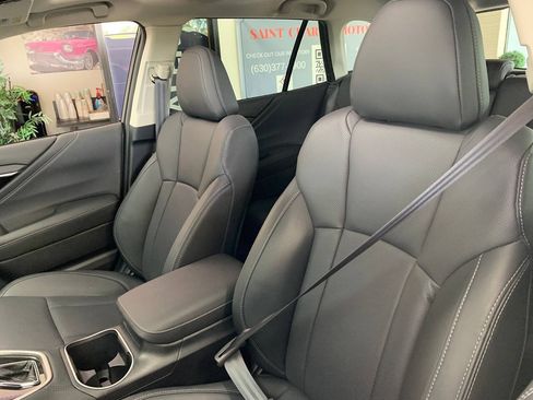 Used 2021 Subaru Outback Limited AWD/4WD image 19