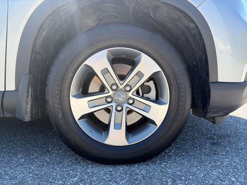 Used 2023 Honda Pilot EX-L image 31