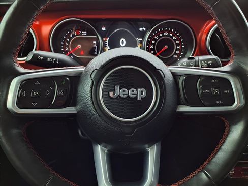 Used 2021 Jeep Wrangler Unlimited Rubicon image 28