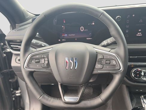 Used 2025 Buick Envista Sport Touring w/ Convenience I Package FWD image 14