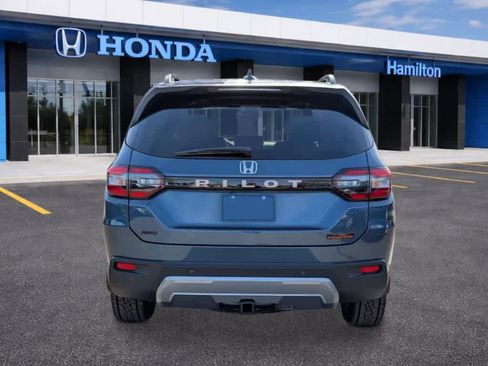 New 2026 Honda Pilot TrailSport image 4