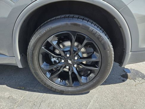 Used 2020 Dodge Durango R/T w/ Blacktop Package RWD image 39