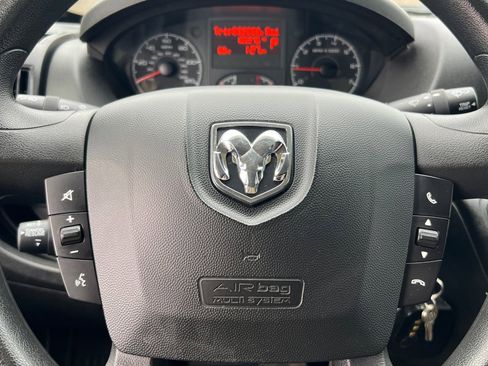 Used 2019 RAM ProMaster 1500 w/ Interior Convenience Group image 21