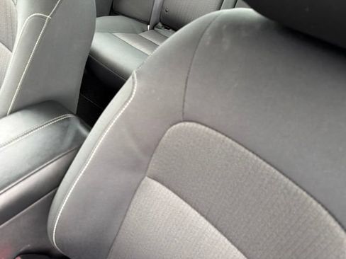 Used 2024 Nissan Altima 2.5 SV FWD image 15
