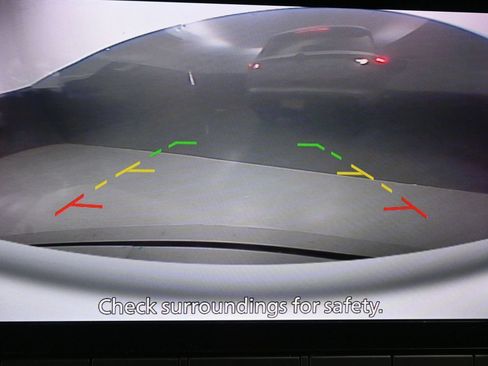 Certified 2025 Nissan Pathfinder SV FWD image 18