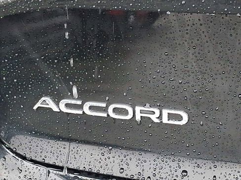 Used 2024 Honda Accord Touring image 31