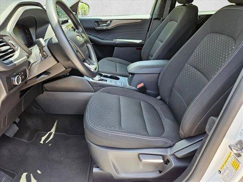 Certified 2025 Ford Escape Active FWD image 15