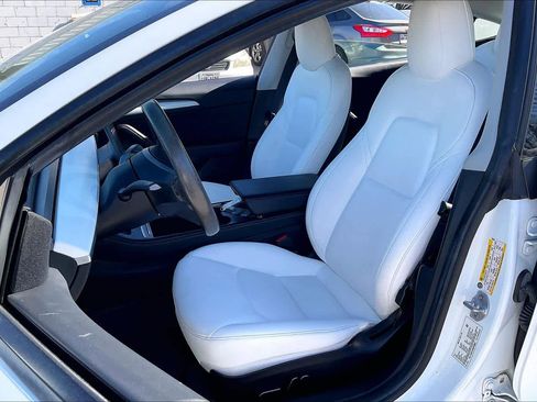 Used 2021 Tesla Model 3 Standard Range Plus image 7