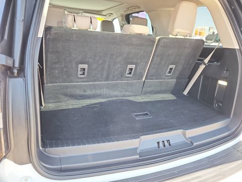 Used 2024 Ford Expedition Limited AWD/4WD image 14