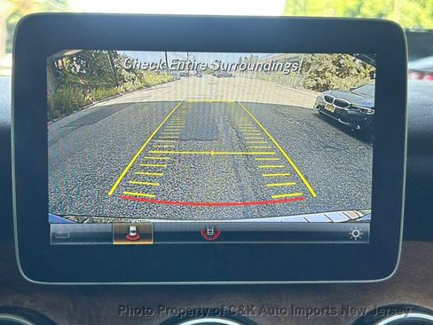 Used 2019 Mercedes-Benz GLA 250 4MATIC image 49